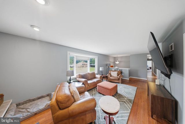 11802 RIVERSHORE DR, Dunkirk, MD 20754