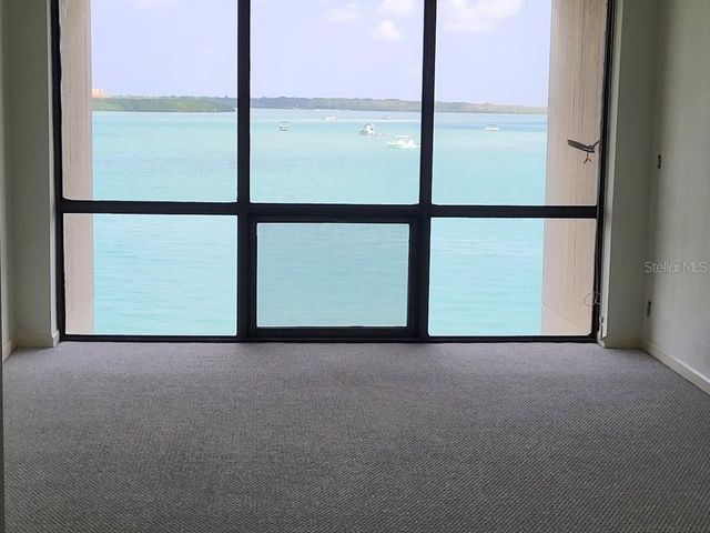 1 KEY CAPRI 209E, Treasure Island, FL 33706