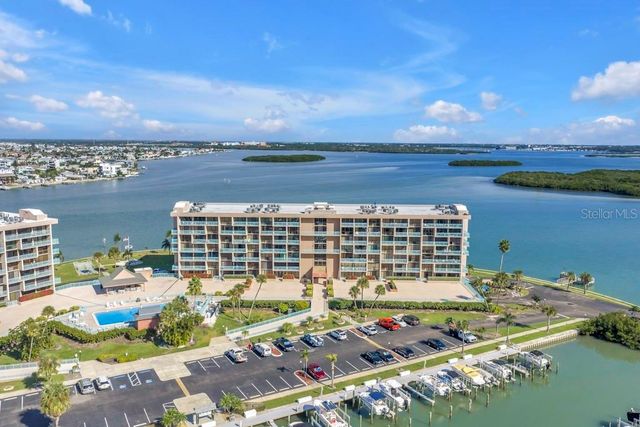 1 KEY CAPRI 209E, Treasure Island, FL 33706