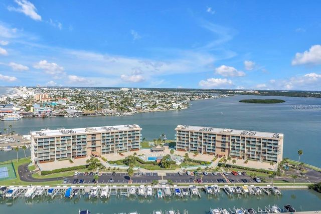 1 KEY CAPRI 209E, Treasure Island, FL 33706