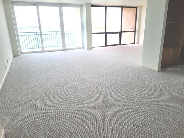 1 KEY CAPRI 209E, Treasure Island, FL 33706