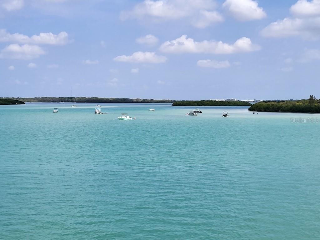 1 KEY CAPRI 209E, Treasure Island, FL 33706