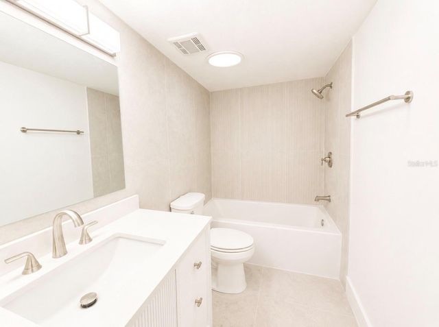 200 COUNTRY CLUB DRIVE 1505, Largo, FL 33771