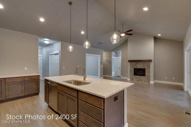 7705 E Howard Rd, Athol, ID 83801