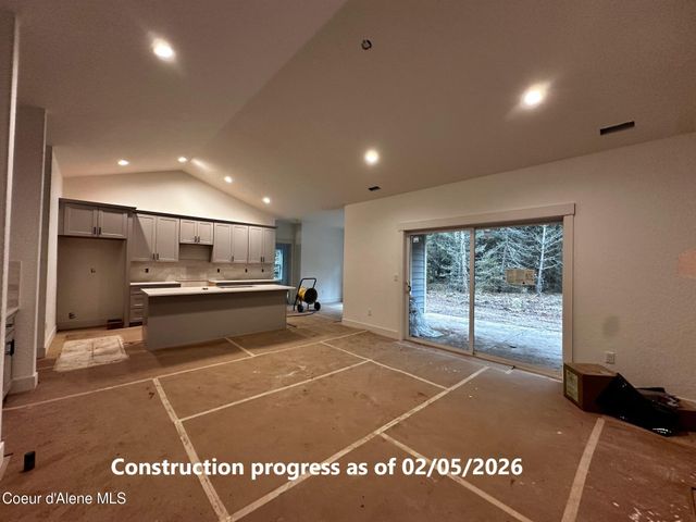 7705 E Howard Rd, Athol, ID 83801