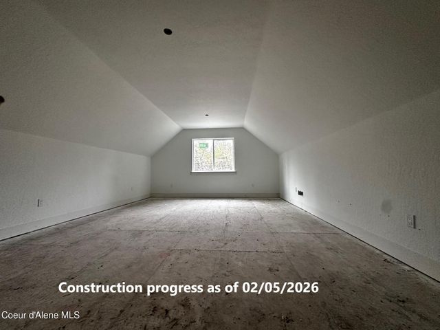 7705 E Howard Rd, Athol, ID 83801