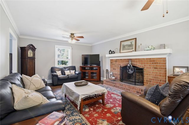 9294 Susquehanna Trl, Ashland, VA 23005