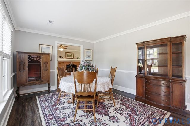 9294 Susquehanna Trl, Ashland, VA 23005