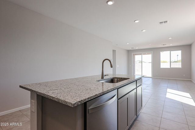 19115 N Los Gabrieles Way, Maricopa, AZ 85138