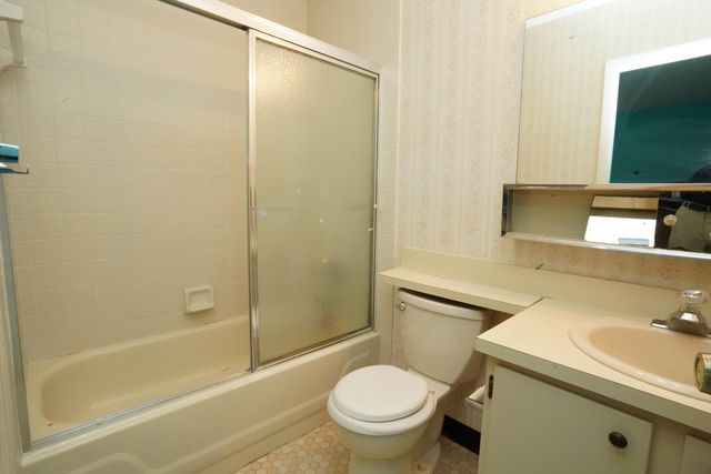 2641 Gately Drive W 705, West Palm Beach, FL 33415