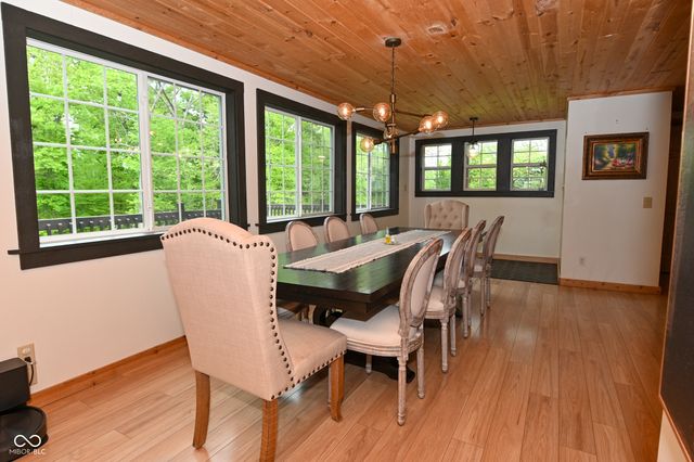 8850 W State Road 46, Columbus, IN 47201