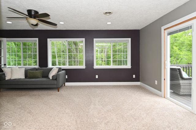 8850 W State Road 46, Columbus, IN 47201