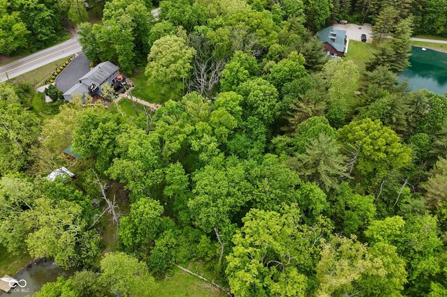 8850 W State Road 46, Columbus, IN 47201