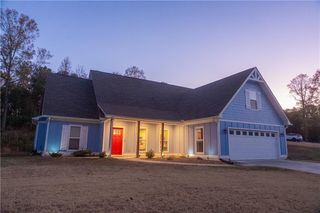 408 Peachtree SE Lane, Calhoun, GA 30701