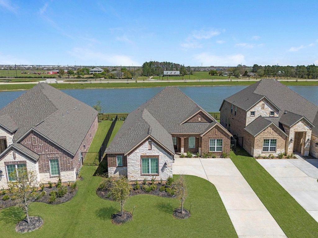 2135 Tioga View Drive, Rosharon, TX 77583