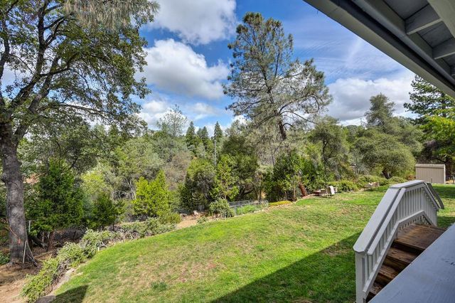 1100 Harris Rd, Placerville, CA 95667