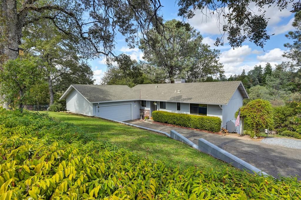 1100 Harris Rd, Placerville, CA 95667