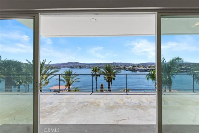 22262 San Joaquin Drive West, Canyon Lake, CA 92587