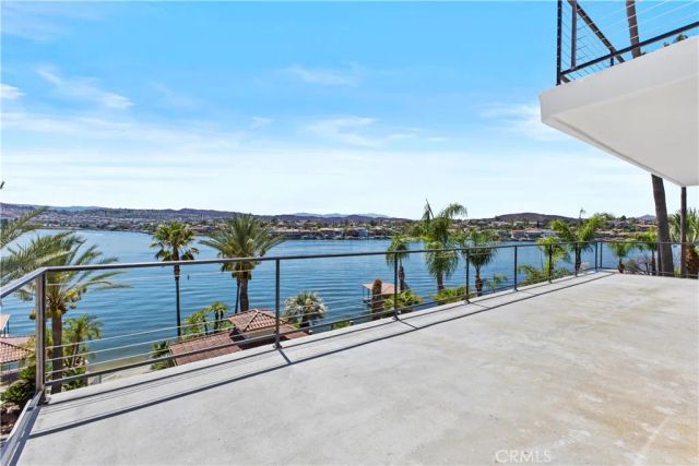22262 San Joaquin Drive West, Canyon Lake, CA 92587