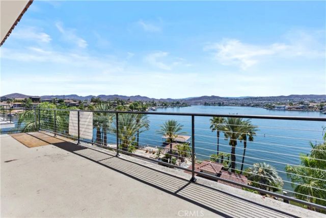 22262 San Joaquin Drive West, Canyon Lake, CA 92587