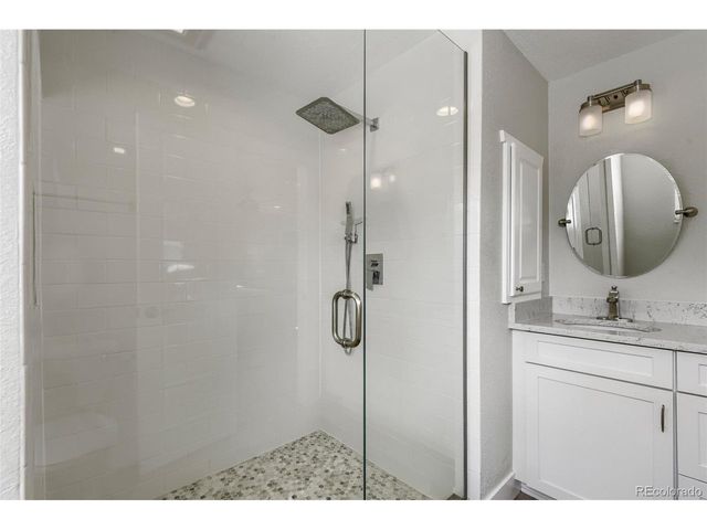 6484 S Newport Ct, Centennial, CO 80111