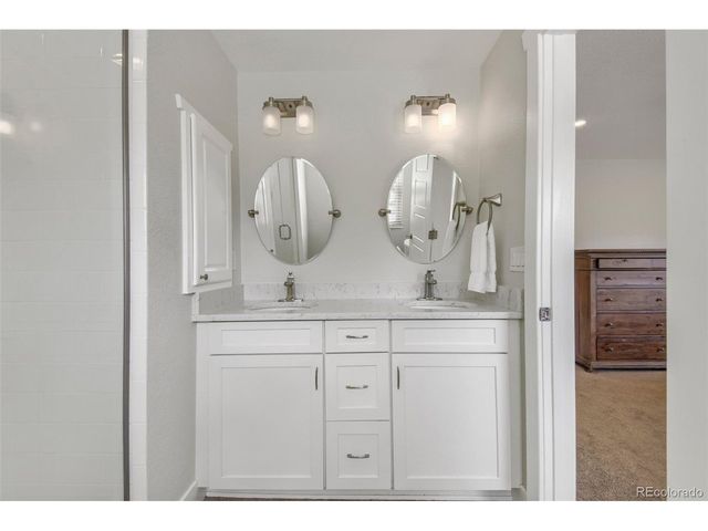6484 S Newport Ct, Centennial, CO 80111