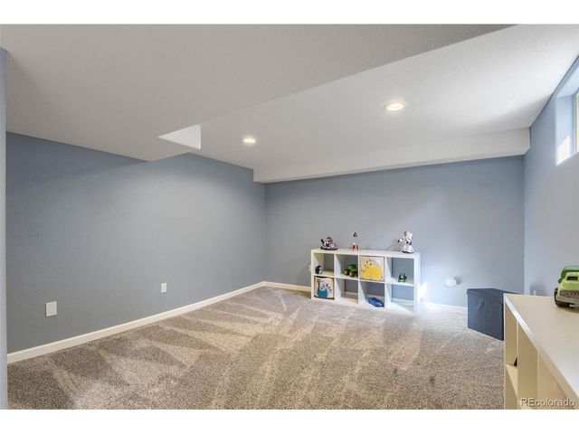 6484 S Newport Ct, Centennial, CO 80111