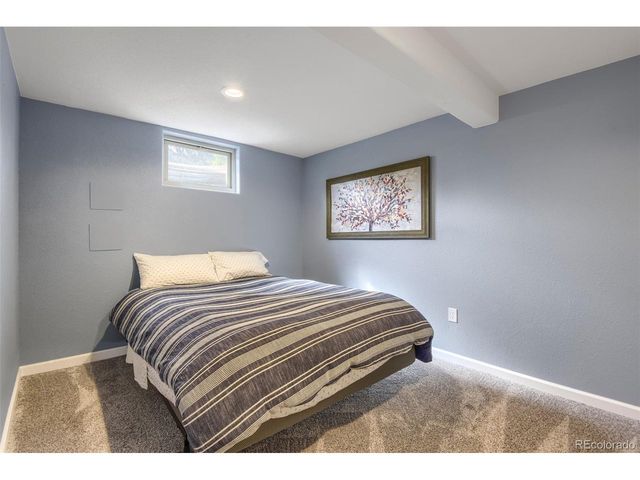 6484 S Newport Ct, Centennial, CO 80111