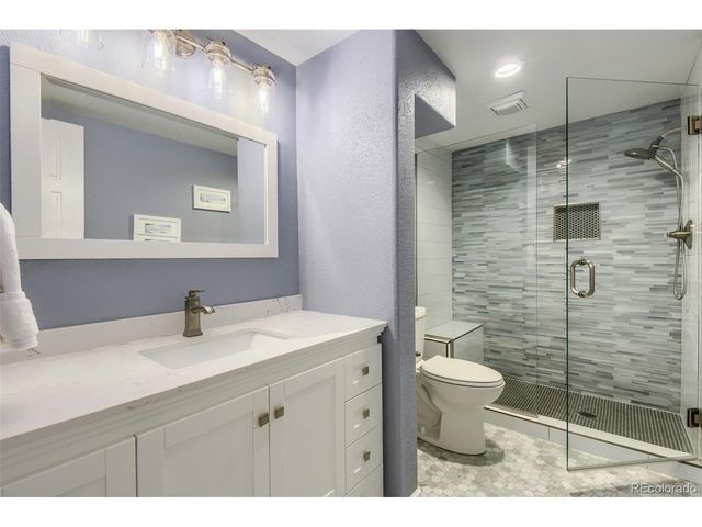 6484 S Newport Ct, Centennial, CO 80111