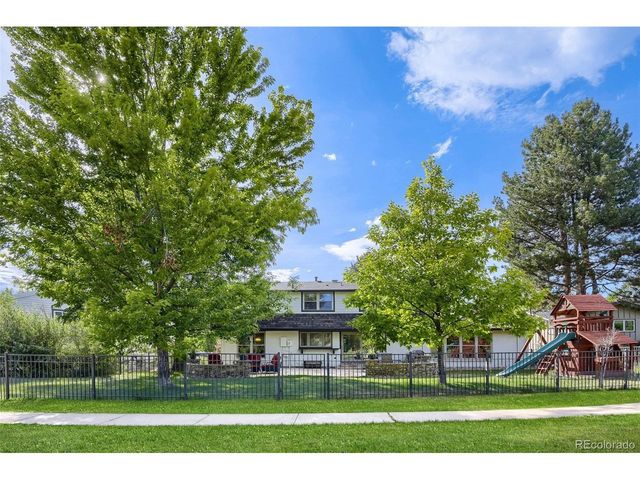 6484 S Newport Ct, Centennial, CO 80111