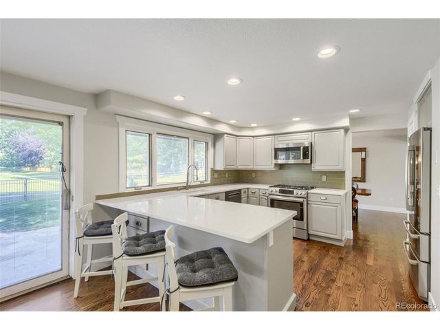 6484 S Newport Ct, Centennial, CO 80111