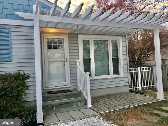 14269 CALVERT ST, Solomons, MD 20688