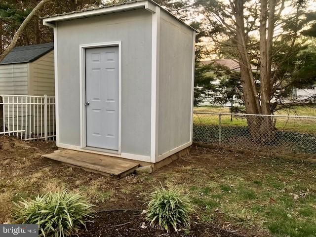 14269 CALVERT ST, Solomons, MD 20688