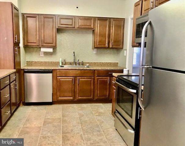 14269 CALVERT ST, Solomons, MD 20688