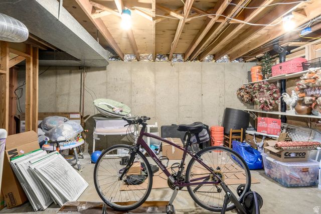 1258 E NORTH LISA ST, Layton, UT 84040