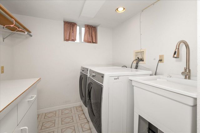 1107 W 27th Ave, Spokane, WA 99203