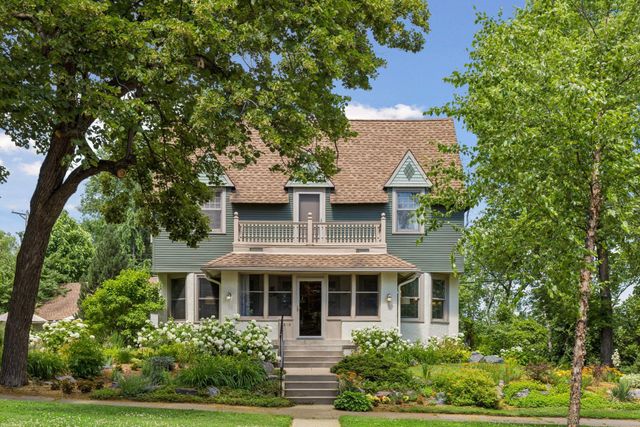 1818 Kenwood Parkway, Minneapolis, MN 55405