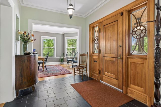 1818 Kenwood Parkway, Minneapolis, MN 55405