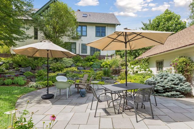 1818 Kenwood Parkway, Minneapolis, MN 55405
