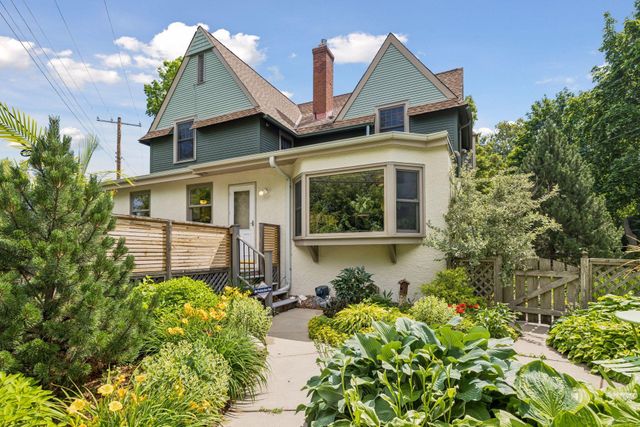 1818 Kenwood Parkway, Minneapolis, MN 55405