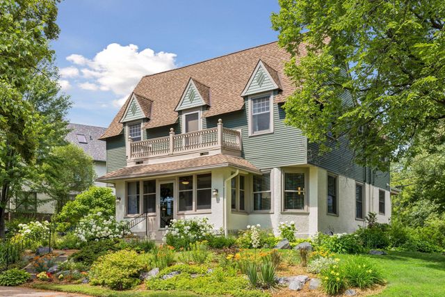 1818 Kenwood Parkway, Minneapolis, MN 55405
