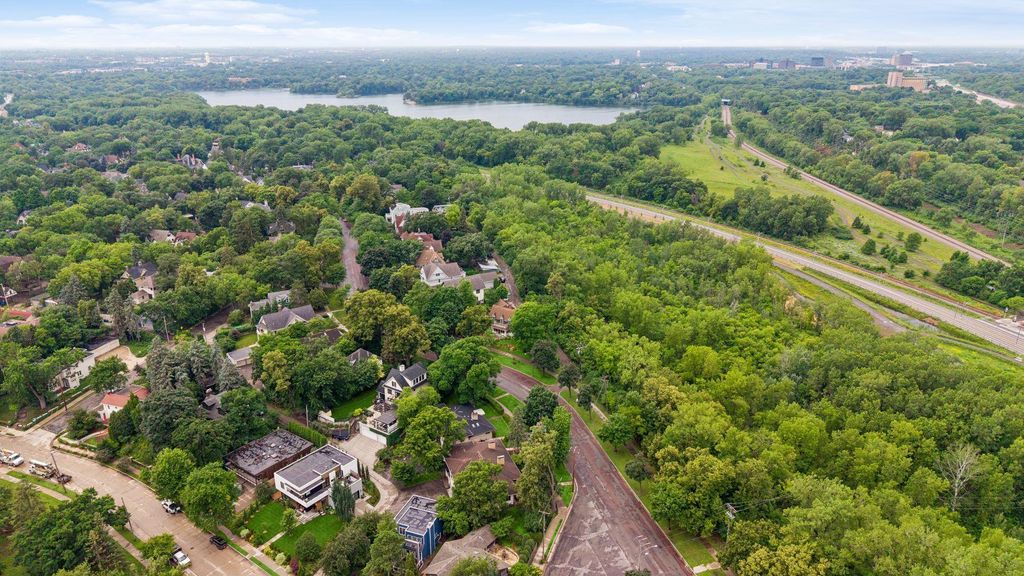 1818 Kenwood Parkway, Minneapolis, MN 55405 — photo 4