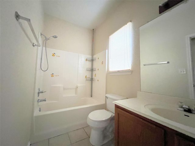 109 Cavalry TRL, Elgin, TX 78621