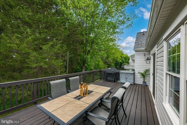 27 BRINKS CT, Sterling, VA 20165