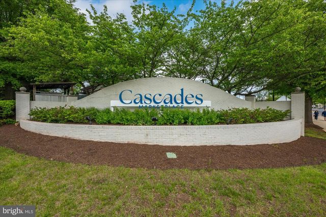27 BRINKS CT, Sterling, VA 20165