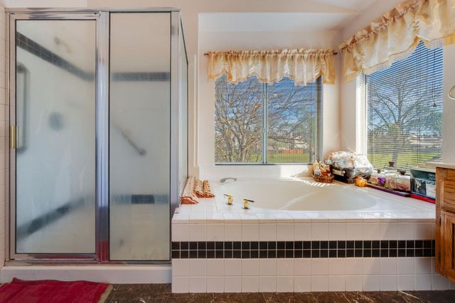 8559 Zinnia Way, Elk Grove, CA 95624