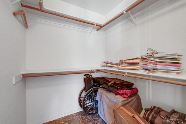 8559 Zinnia Way, Elk Grove, CA 95624