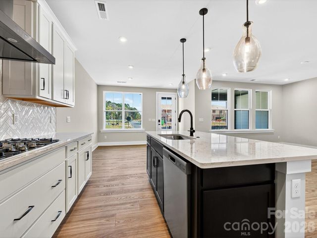 325 Ardmore Drive, Belmont, NC 28012