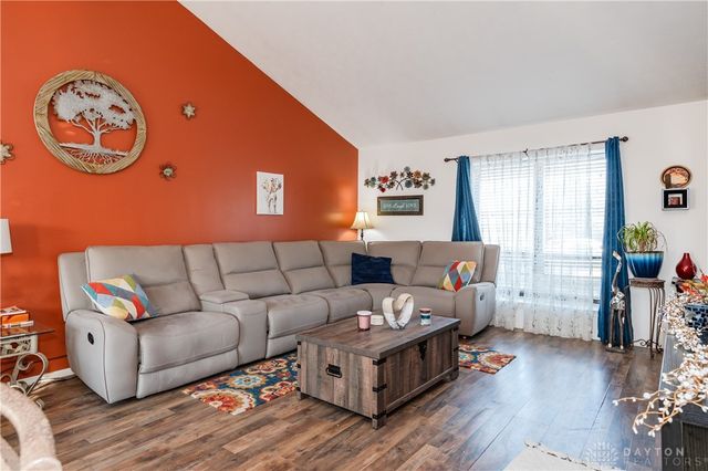 5686 Firegate Court, Huber Heights, OH 45424