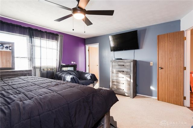 5686 Firegate Court, Huber Heights, OH 45424